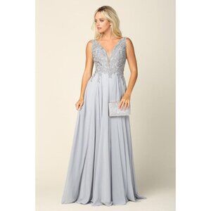 Clearance Silver Size L Long Sleeveless Formal Evening Dress By Eva USA 5201